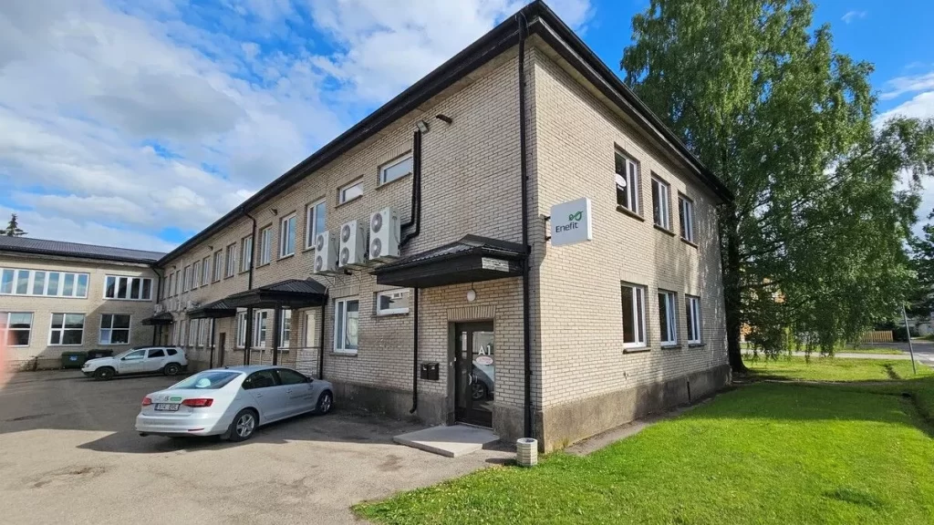 Koolitusruumi rent Tartus. Sissepääs hoonesse